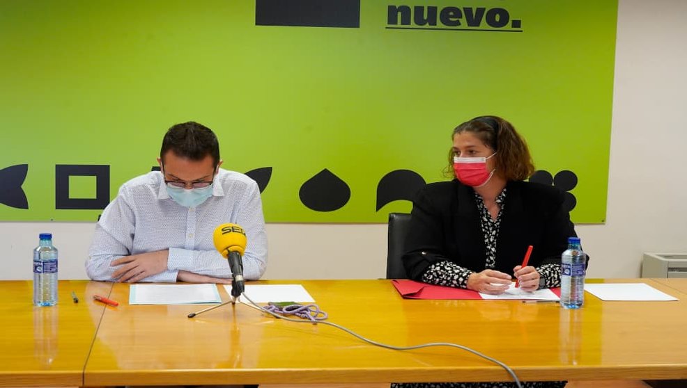 Natalia Posse compareciendo junto a David Muñoz / Foto: Ayuntamiento de Móstoles