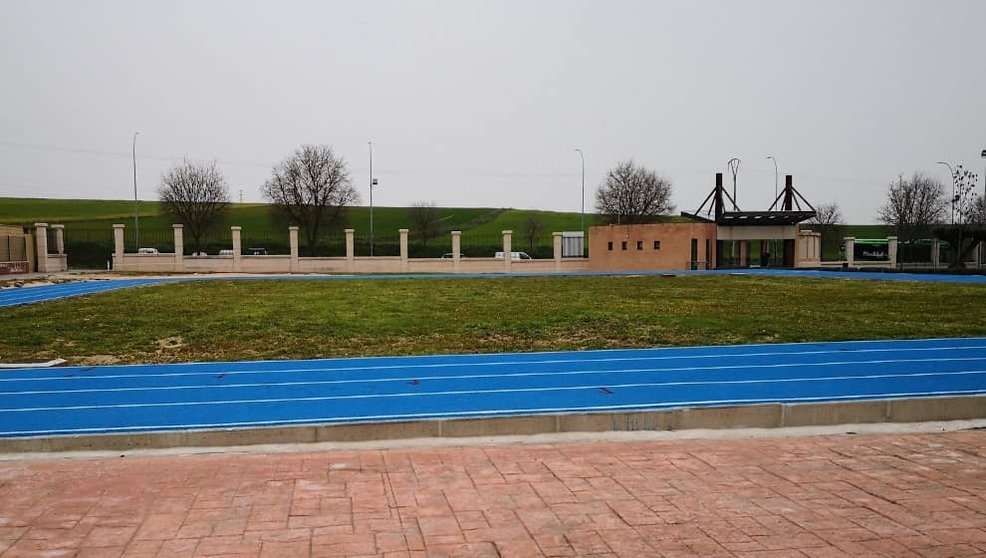 Pista de atletismo situada en el Vicente Temprado / Ayuntamiento de Humanes